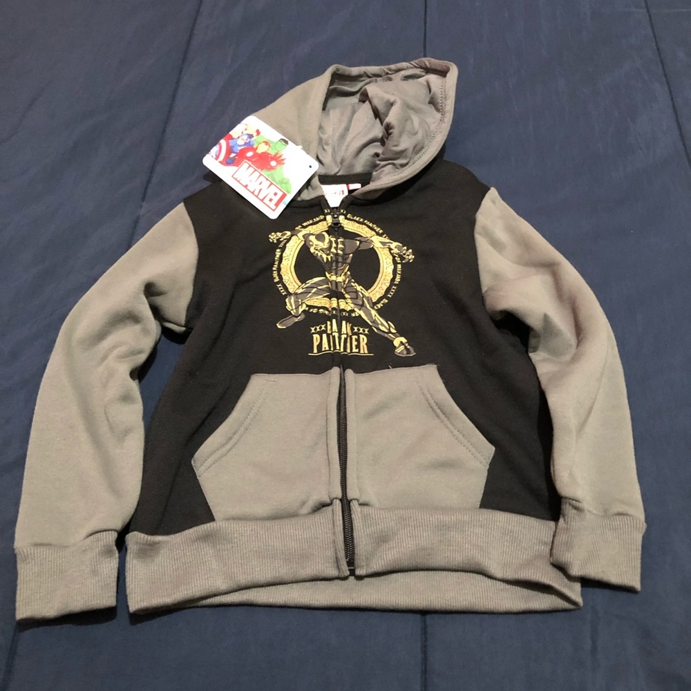 Black Panther zippered sweat shirt